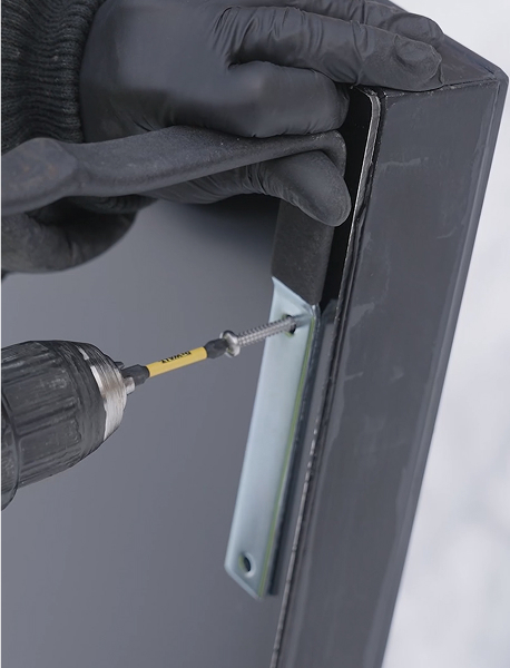 2x railing hook attachment